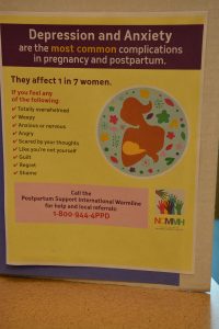 UCHealth Memorial Hospital provides therapeutic communication for new moms. This image represents that offering.