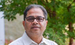 Dr. Rajesh Agarwal has extensively studied the cancer-fighting properties of grape seed extract. Photo by CU School of Medicine.