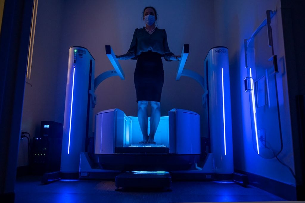 At the Grandview Medical Center, patients who need images for lower leg strains can use this new technology.